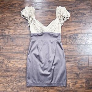 BLACK HALO • two tone cocktail dress sheath beige taupe chiffon ruffle sleeves